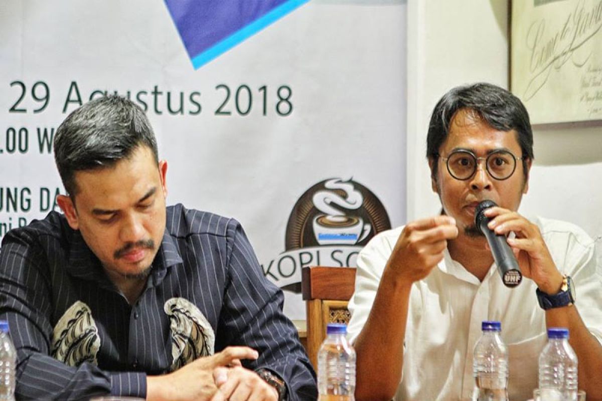 Maskapai diminta turunkan harga tiket seiring penurunan avtur