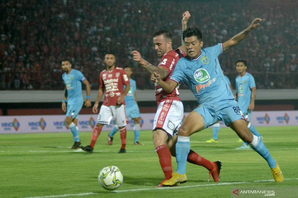 Bali United taklukkan Persela Lamongan 2-0