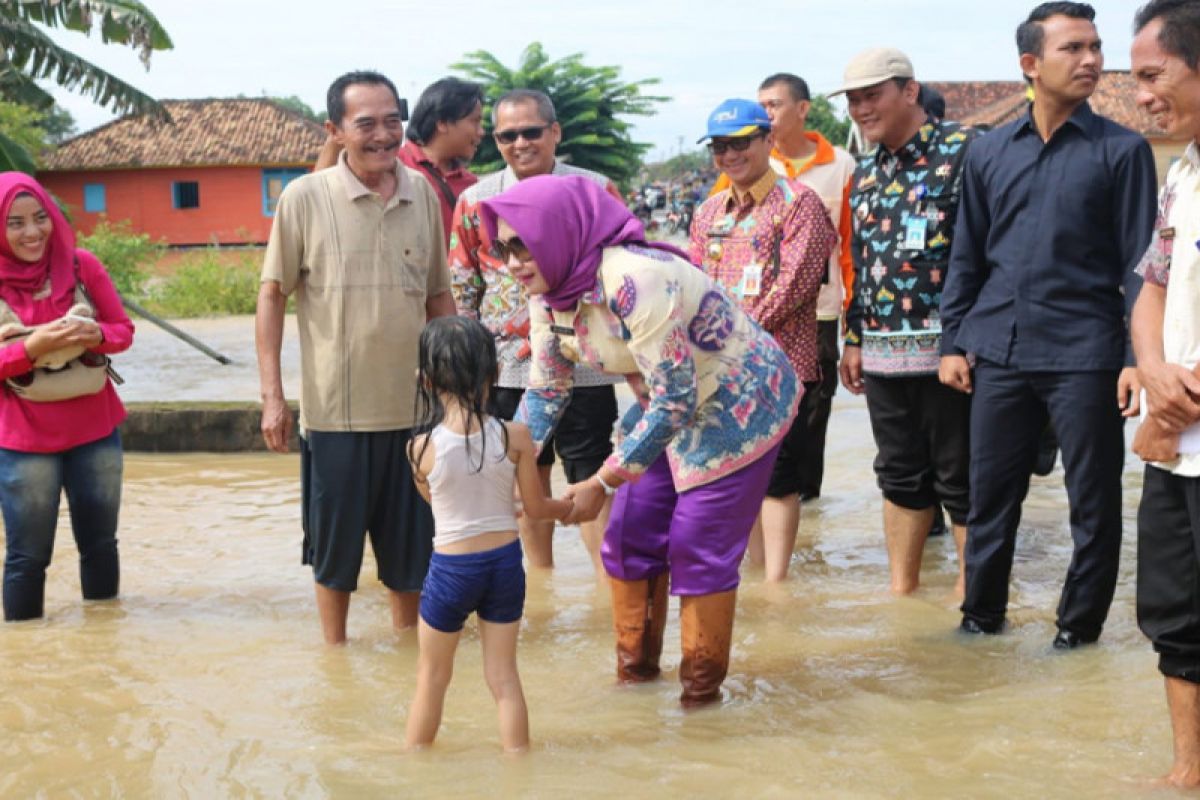 Puluhan rumah di Kelurahan Menggala banjir