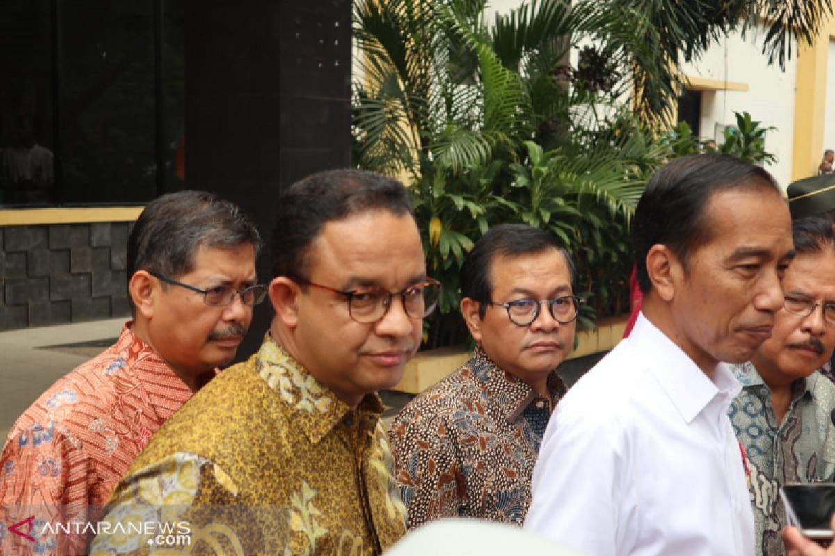 Jokowi bilang punya hubungan baik dengan Anies Baswedan