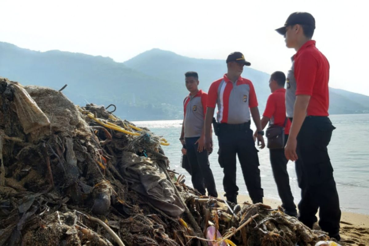 Polres Gorontalo Kota Gelar Aksi Peduli Sampah