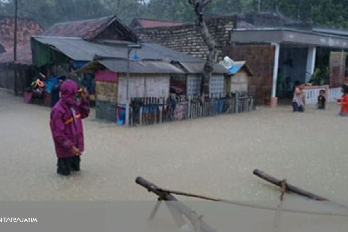 Pemkab Bangkalan Pantau 663 KK Terdampak Banjir