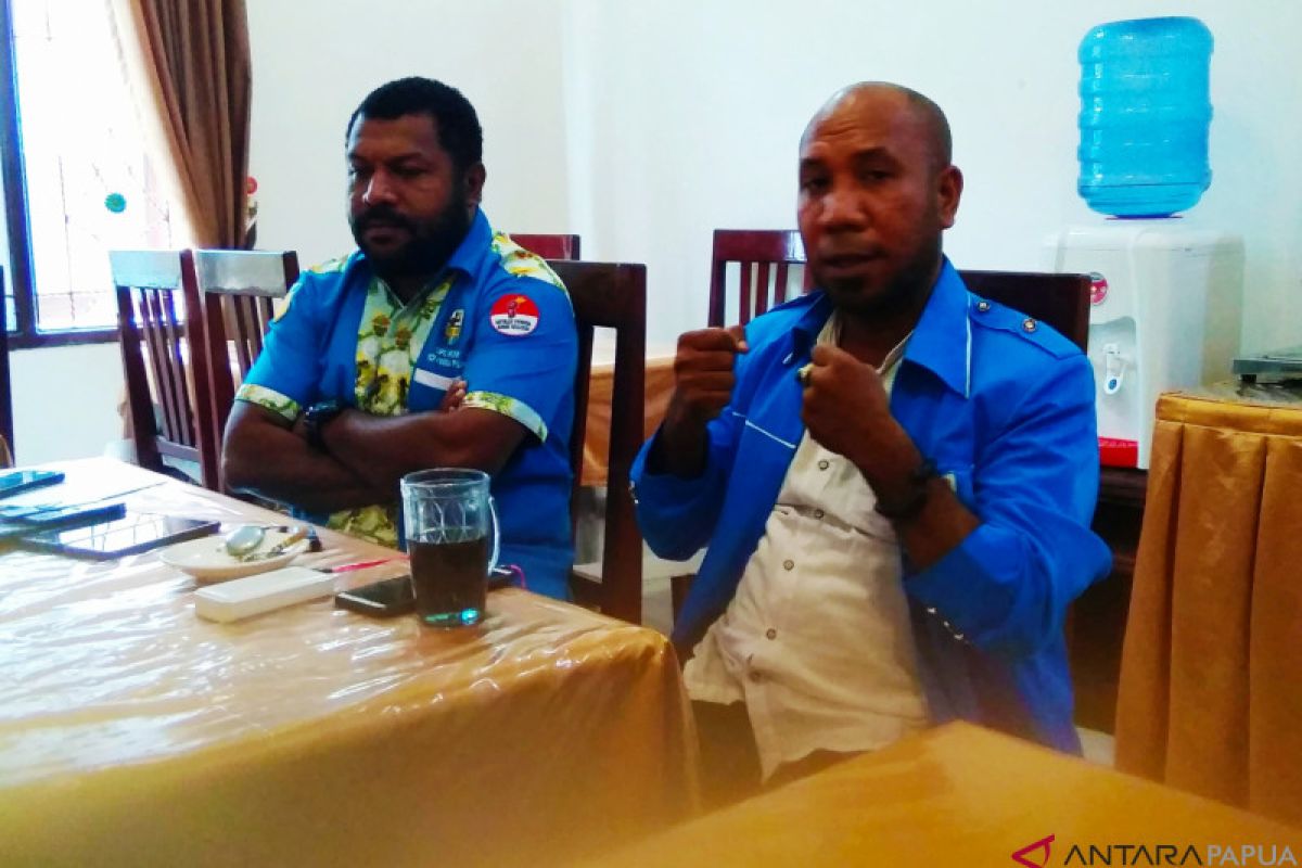 Yesaya Wamaer jabat "caretaker" Ketua DPD KNPI Biak Numfor
