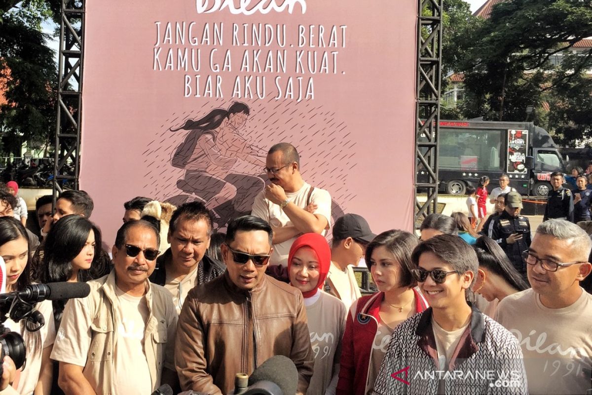 "Sudut Film Dilan" di Taman Saparua Bandung