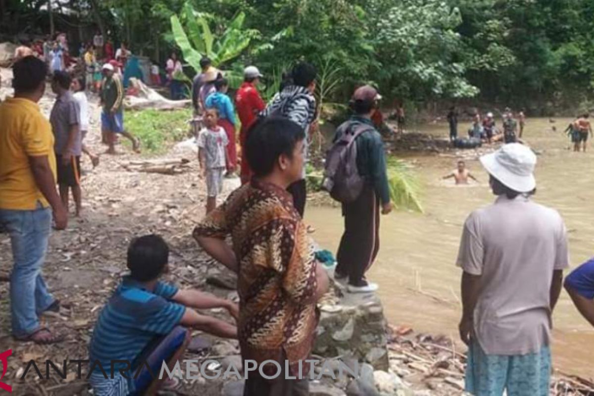 SAR temukan jasad pemuda tenggelam di sungai Cibareno Sukabumi