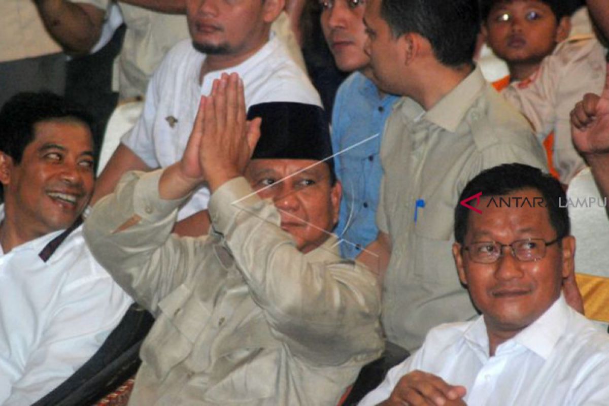 Capres 02 Prabowo dengarkan keluhan petani Mojokerto