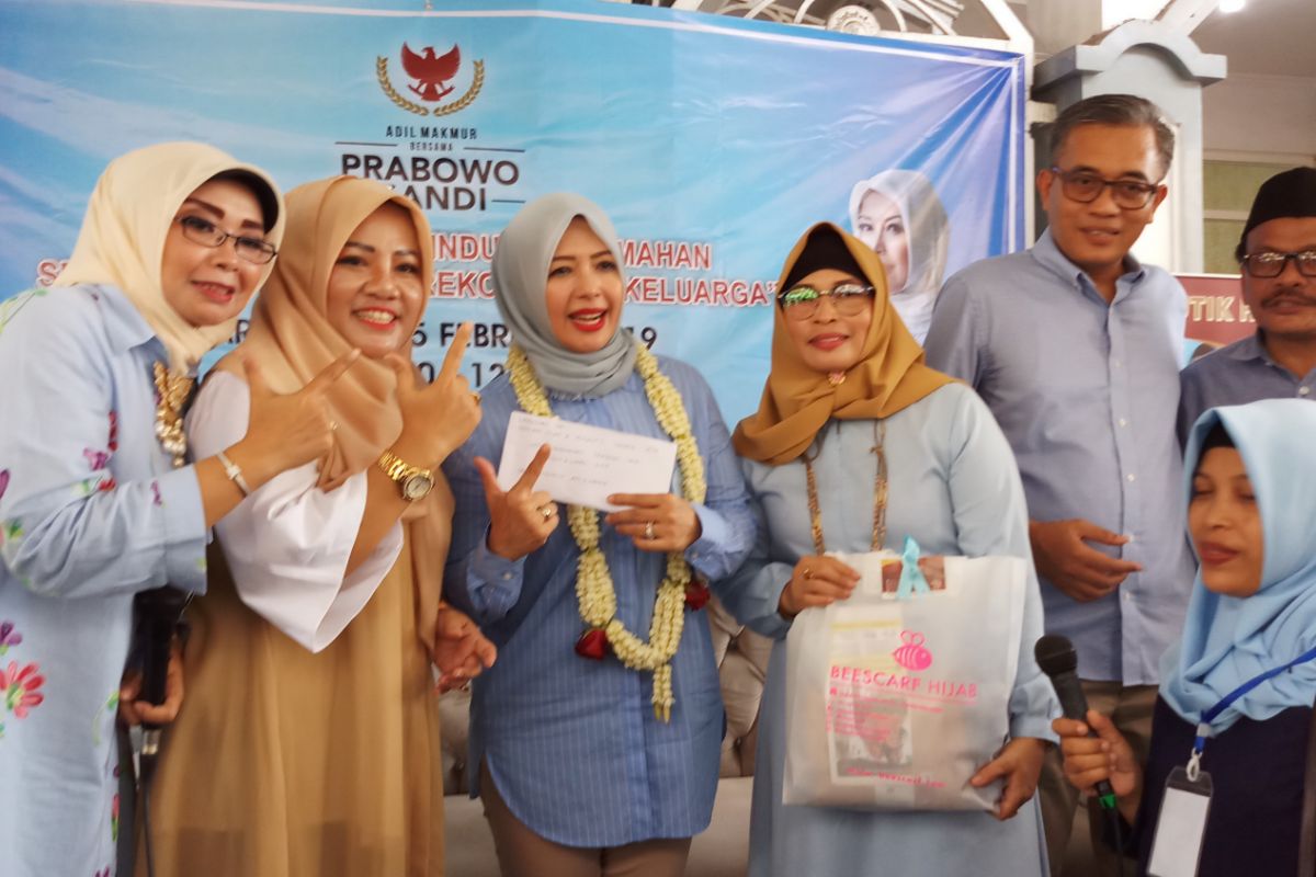 Istri Sandiaga Uno Dorong Pengembangan Industri Rumahan