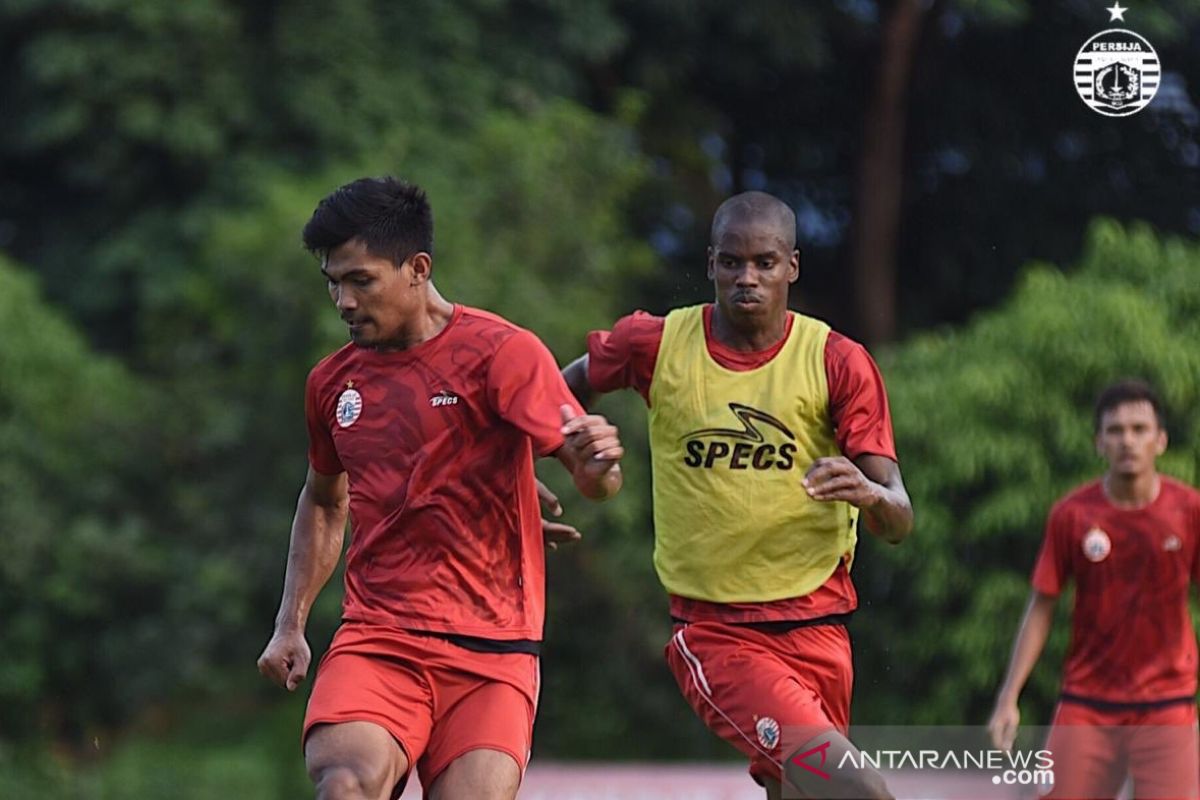 Persija resmi putus kontrak Neguete