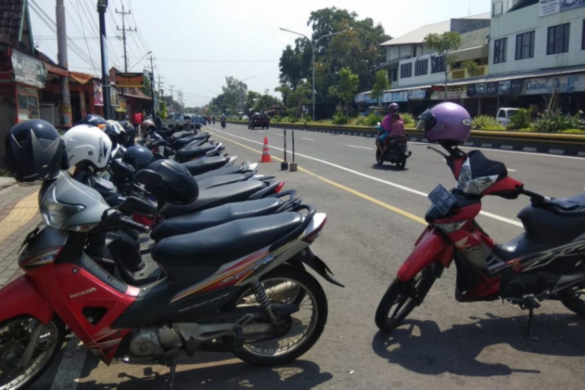 Yogyakarta intensifkan pembinaan juru parkir jelang libur akhir tahun