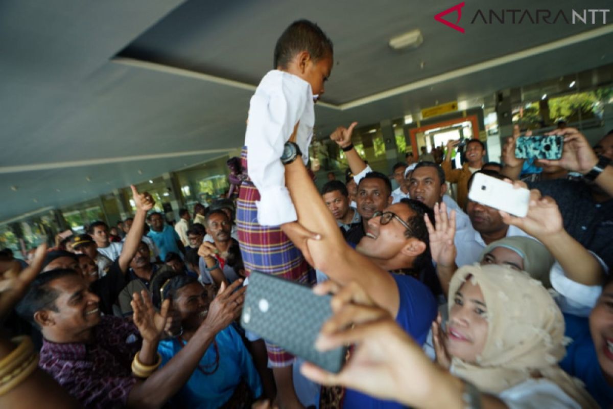 Sandiaga janjikan program OK OCE untuk usaha abon ikan