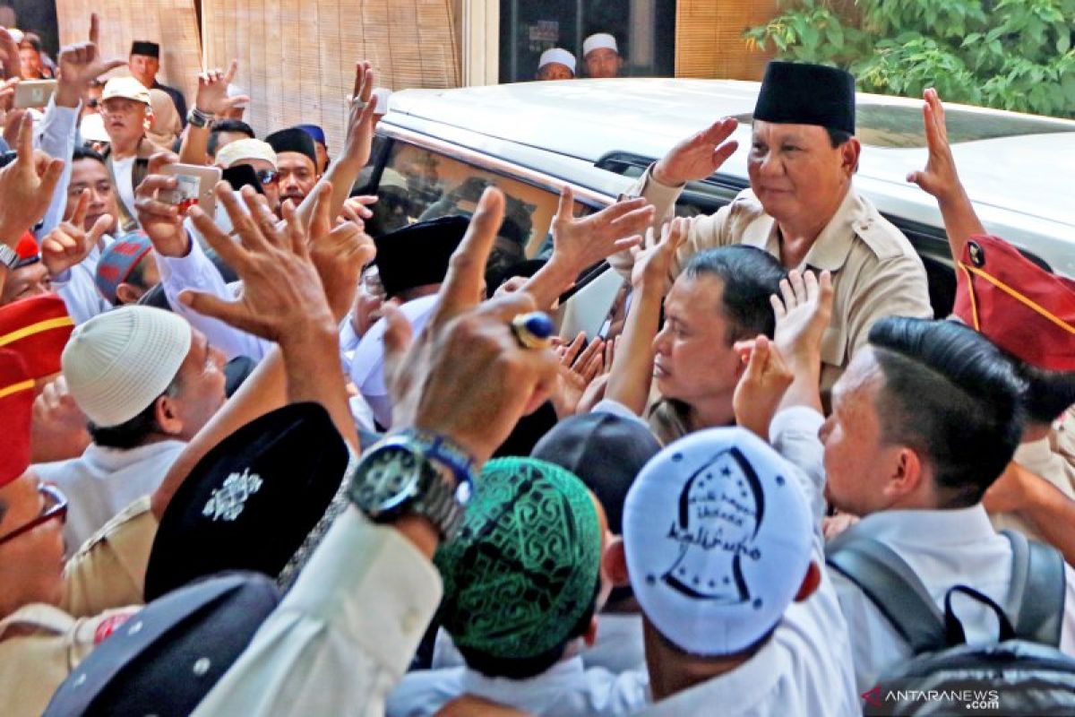 Prabowo Subianto Berkunjung ke Pondok Pesantren Salafiyah Syafiiyah Situbondo