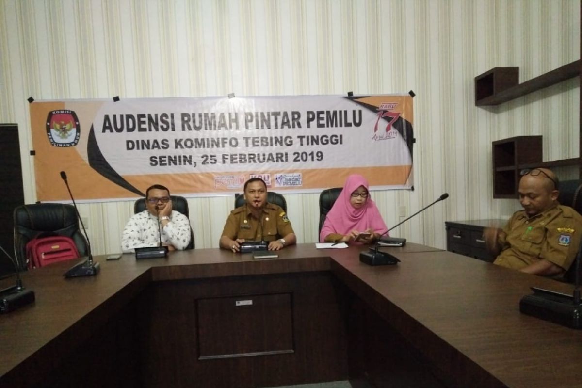 KPU audensi ke Dinas Kominfo Tebing Tinggi