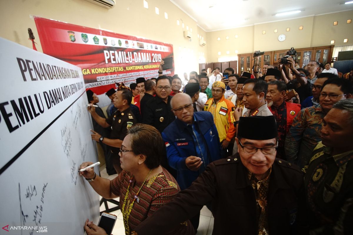 KPU Tangerang gelar deklarasi damai Pemilu 2019