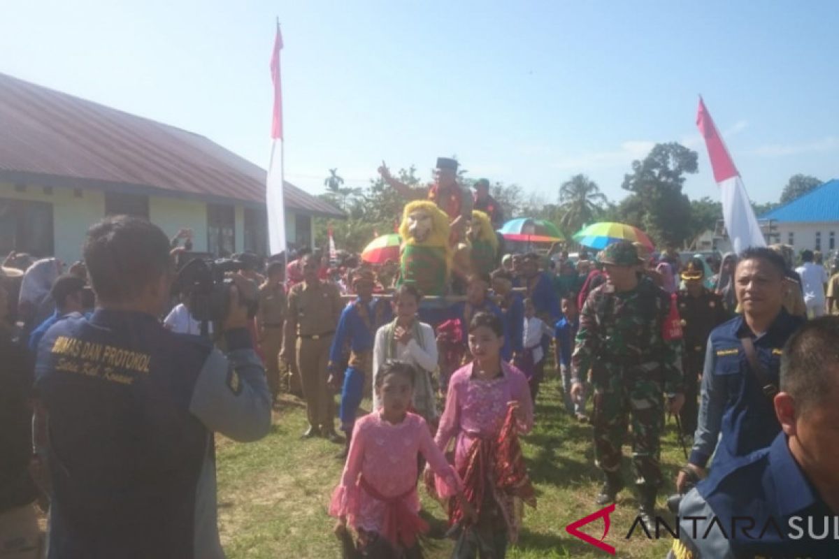Bupati Konawe ajak warga bangun desa bersama TNI
