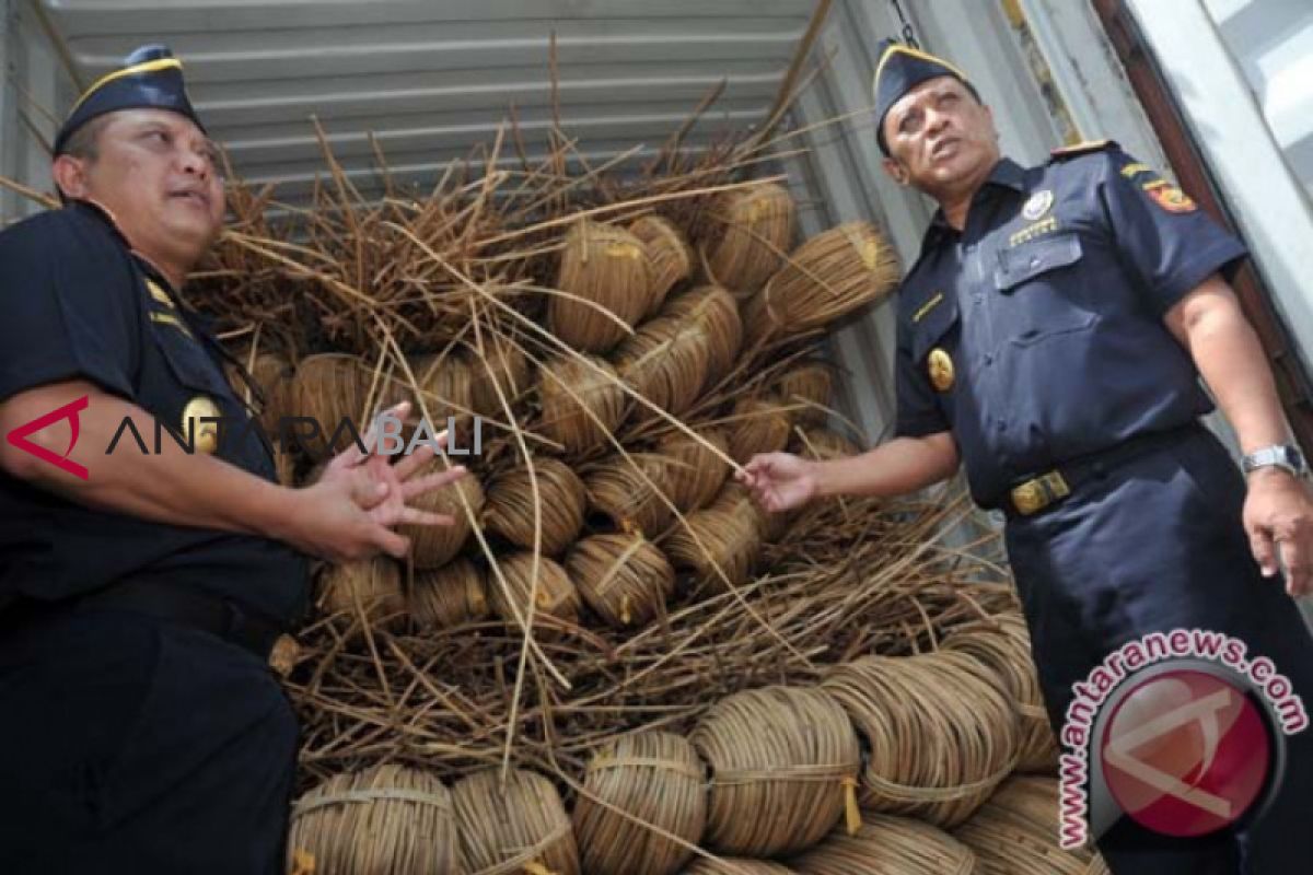 Penyelundupan 20 ton rotan di perbatasan Indonesia-Malaysia digagalkan