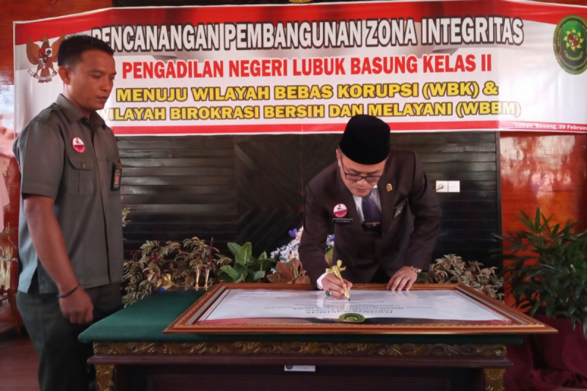 PN Lubukbasung canangkan Zona Integritas terbebas KKN