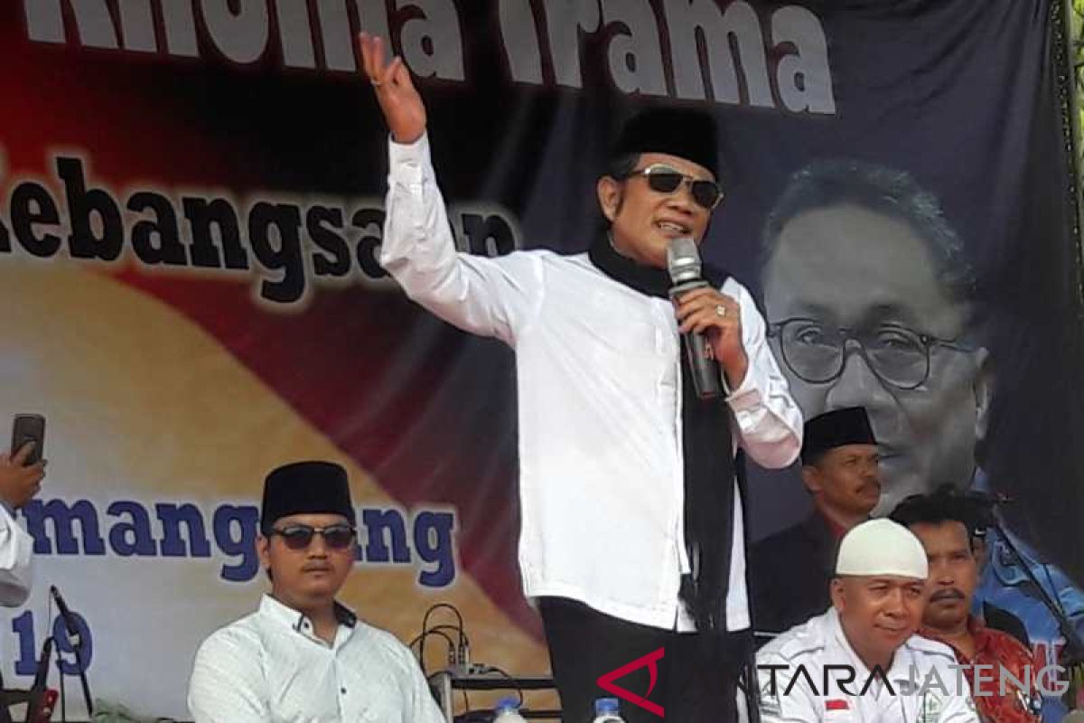 Rhoma Irama minta umat Islam jangan golput