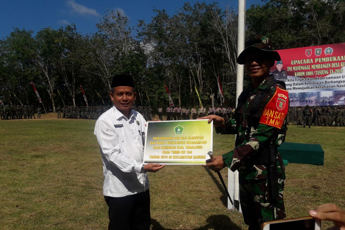 Dandim 1008/Tanjung Terima Bantuan 220 Alquran