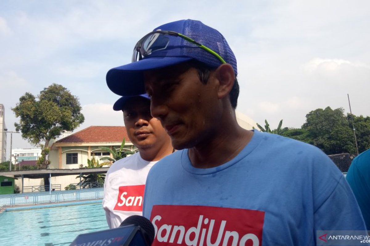 Sandiaga minta semua pihak menahan diri terkait KTP-s WNA