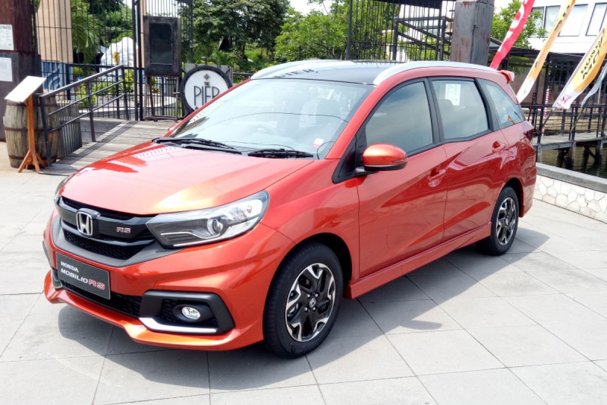 Tawarkan efisiensi BBM, Honda pertahankan target Mobilio terbaru