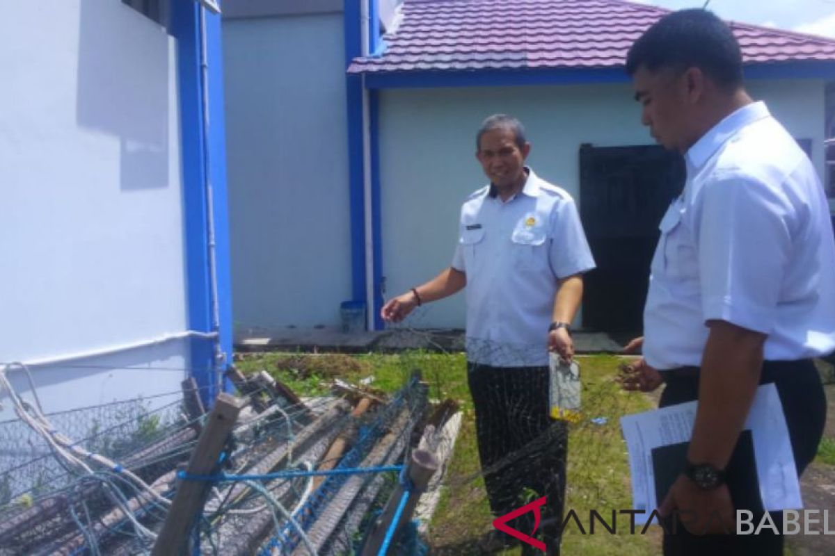 Dinas Perikanan Belitung amankan 11 unit bubu gamat