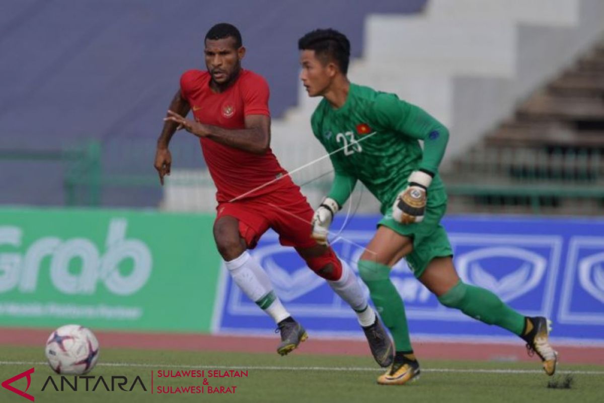 Pesepakbola Marinus tidak peduli jadi viral di medsos