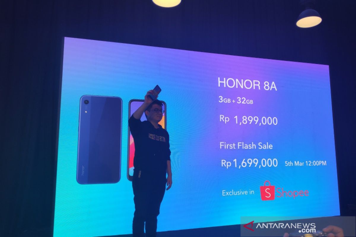 Honor 8A meriahkan segmen ponsel murah