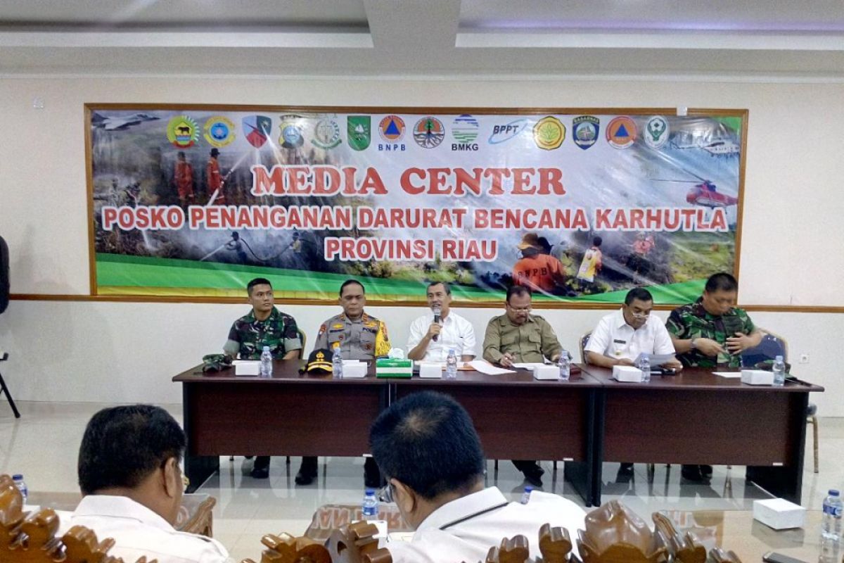 Gubernur Riau perintahkan posko siaga karhutla buka 24 Jam