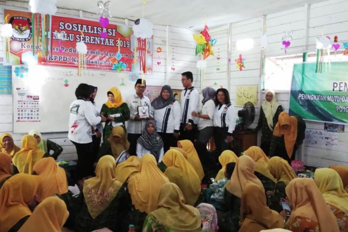 KPPD Kalteng libatkan guru sukseskan pemilu
