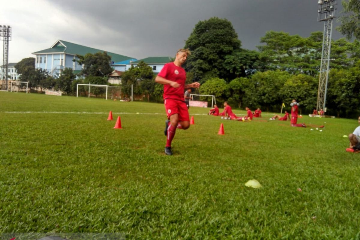 Pelatih fisik Persija nilai kondisi Escobar belum ideal