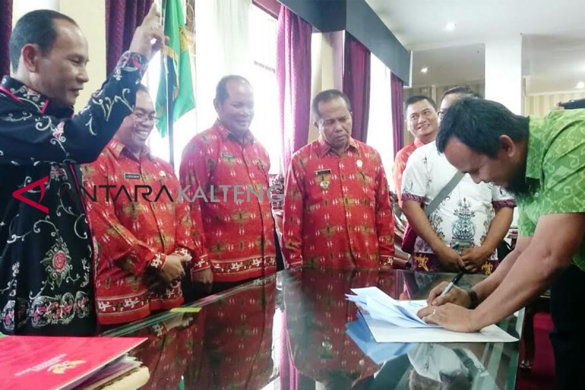 PT ATA MoU dengan tiga KSU di Gunung Mas