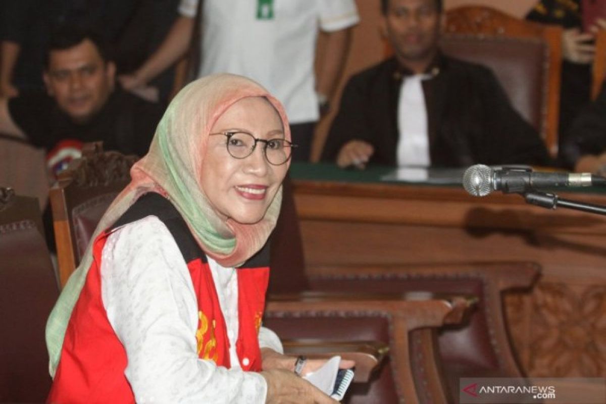 Ratna Sarumpaet ajukan penangguhan jadi tahanan rumah atau kota