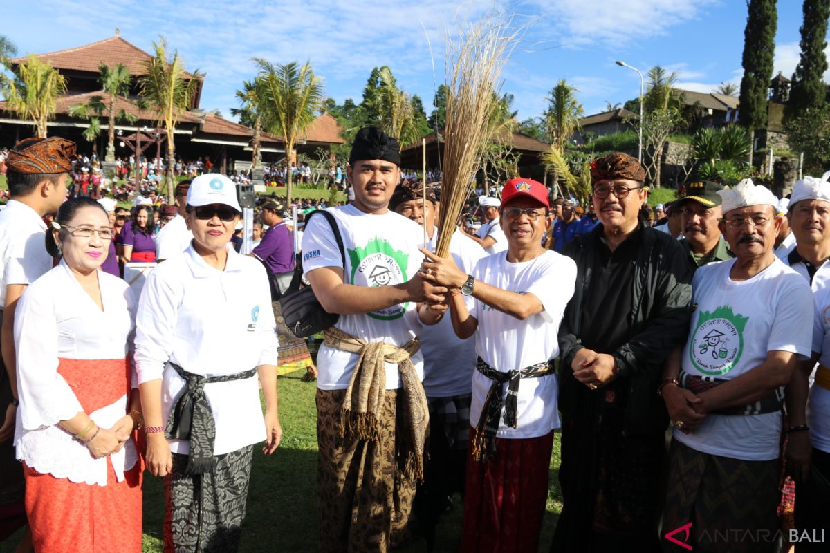 Koster deklarasikan Bali 