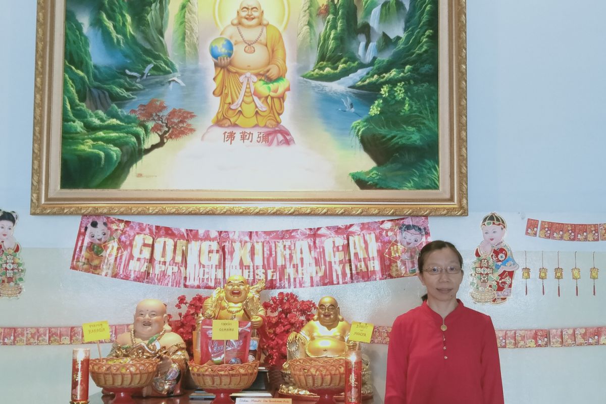 Warga Tionghoa rayakan Imlek di Vihara Maitreya Jambi