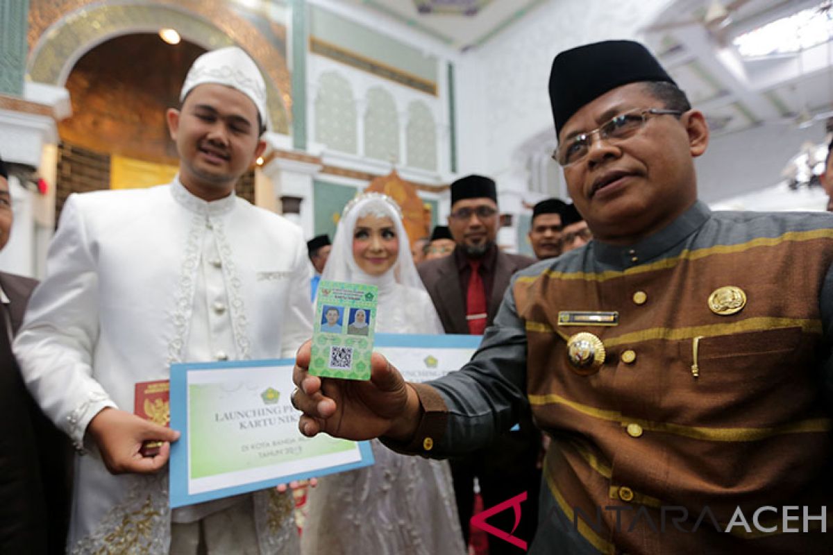 Wali Kota Banda Aceh luncurkan kartu nikah