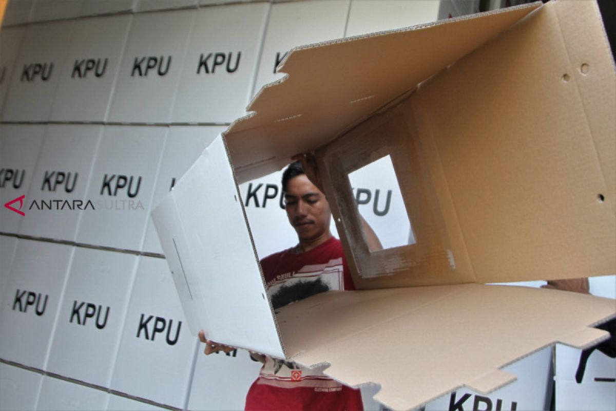 KPU Baubau rakit 2.333 kotak suara untuk pemilu