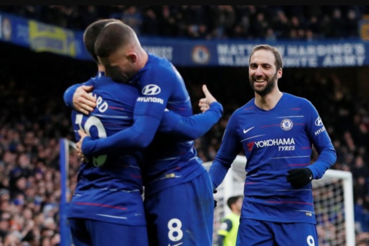 Chelsea taklukkan Tottenham 2-0