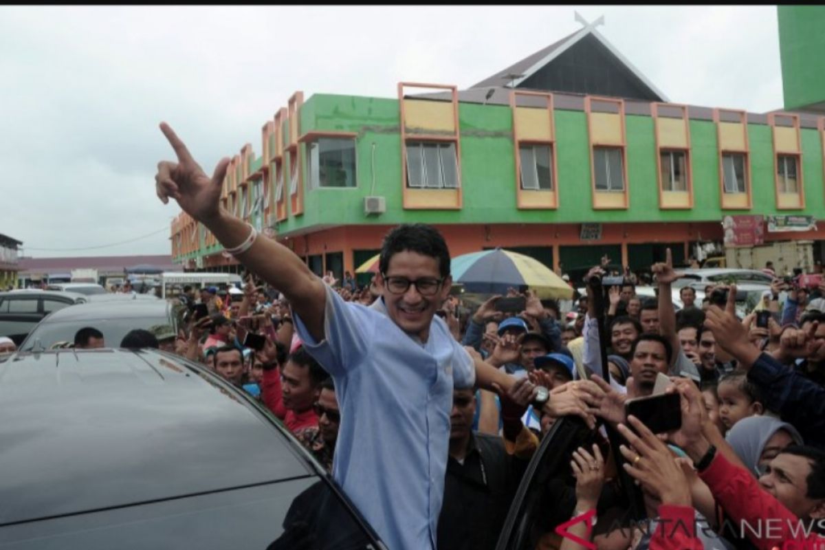 Sandiaga Uno sapa kaum muda usia di Lhokseumawe