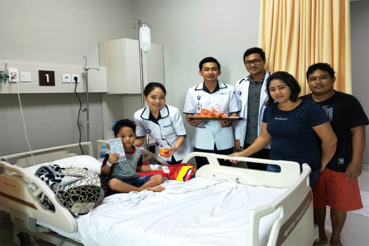 Siloam Hospitals Rayakan Tahun Baru Imlek 2570 dengan para pasien