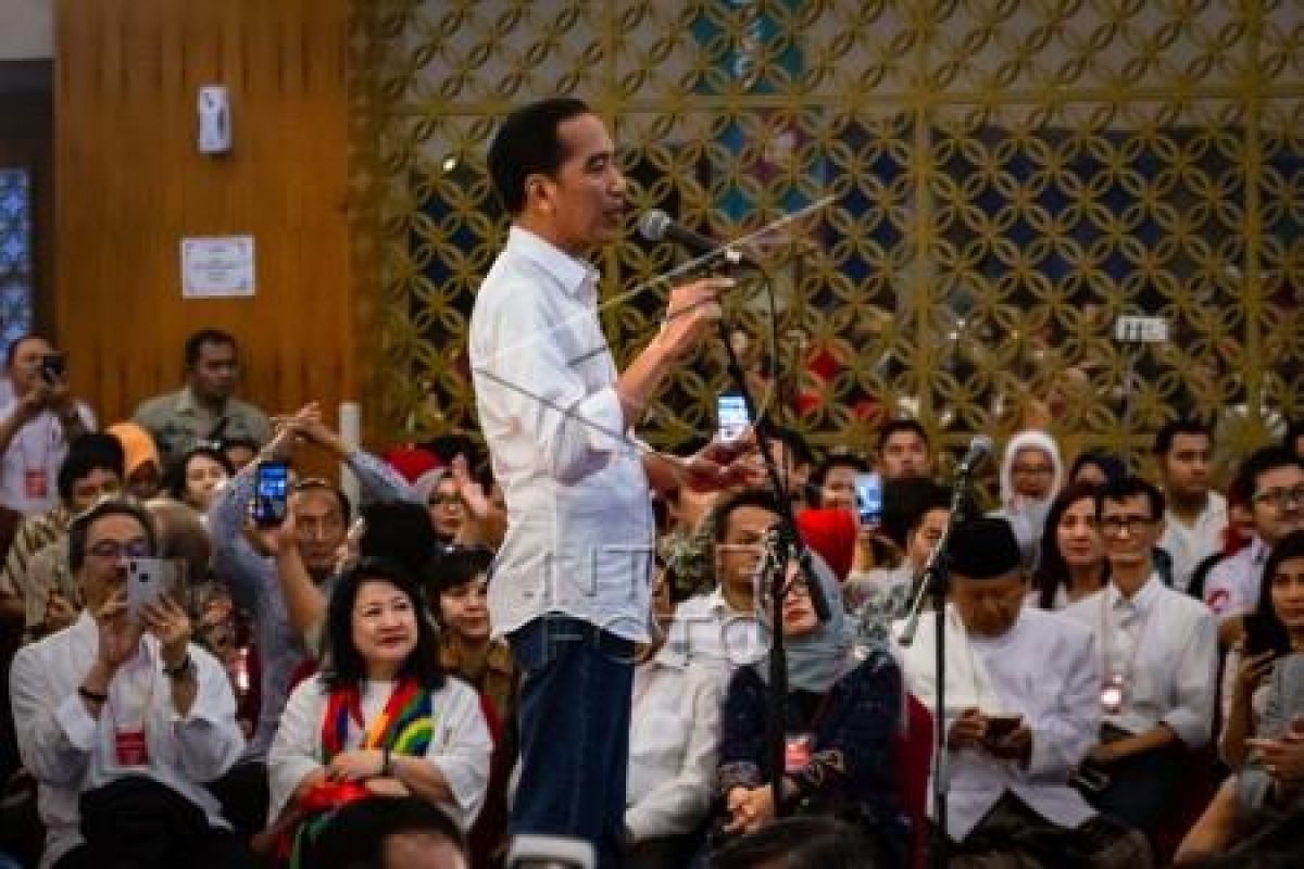 Jokowi sebut indonesia sudah bertahun-tahun "ngecer" anggaran