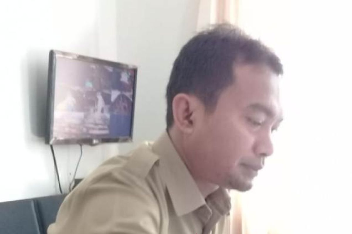 Jelang Imlek sejumlah toko di pasar Sungailiat tutup