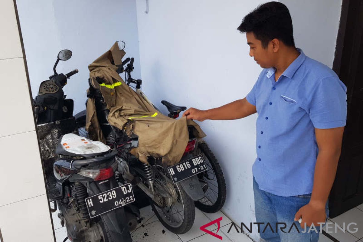 Teror pembakaran kendaraan bermotor harus dihentikan