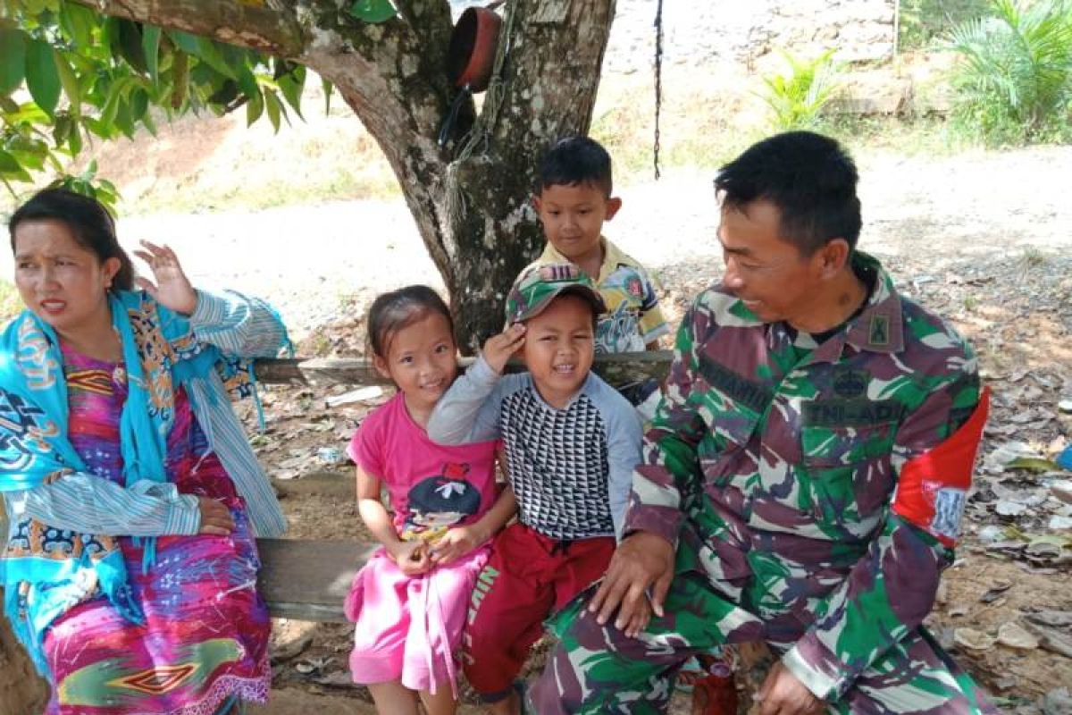 Bocah Cilik Di Penajam Ingin Menjadi Prajurit TNI