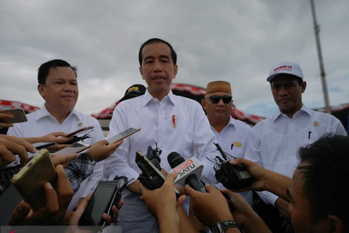 Jokowi akan cuti total jika aturan mengharuskannya