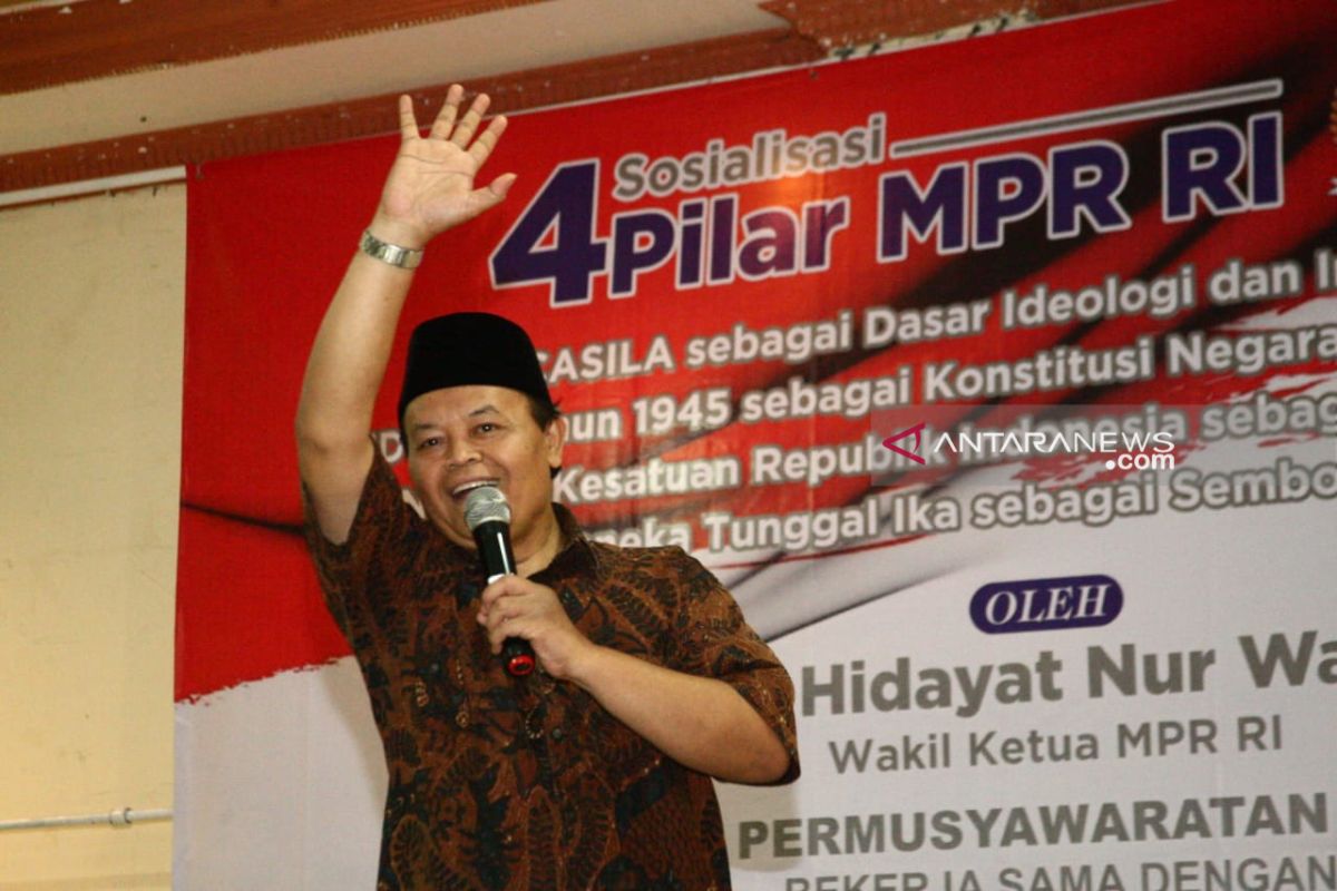 Hidayat ingatkan masyarakat tidak boleh bosan ikuti sosialisasi Empat Pilar MPR