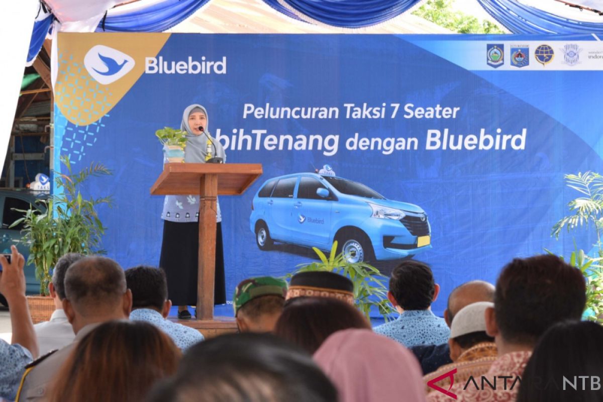 Wagub NTB Luncurkan Lombok Taksi "Sevent Seater"