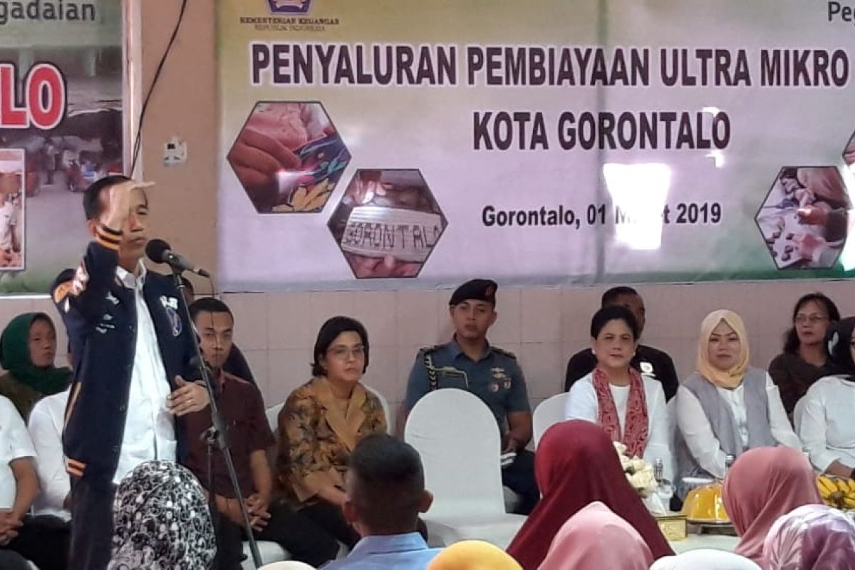 Pegadaian salurkan kredit kembangan UMKM Gorontalo