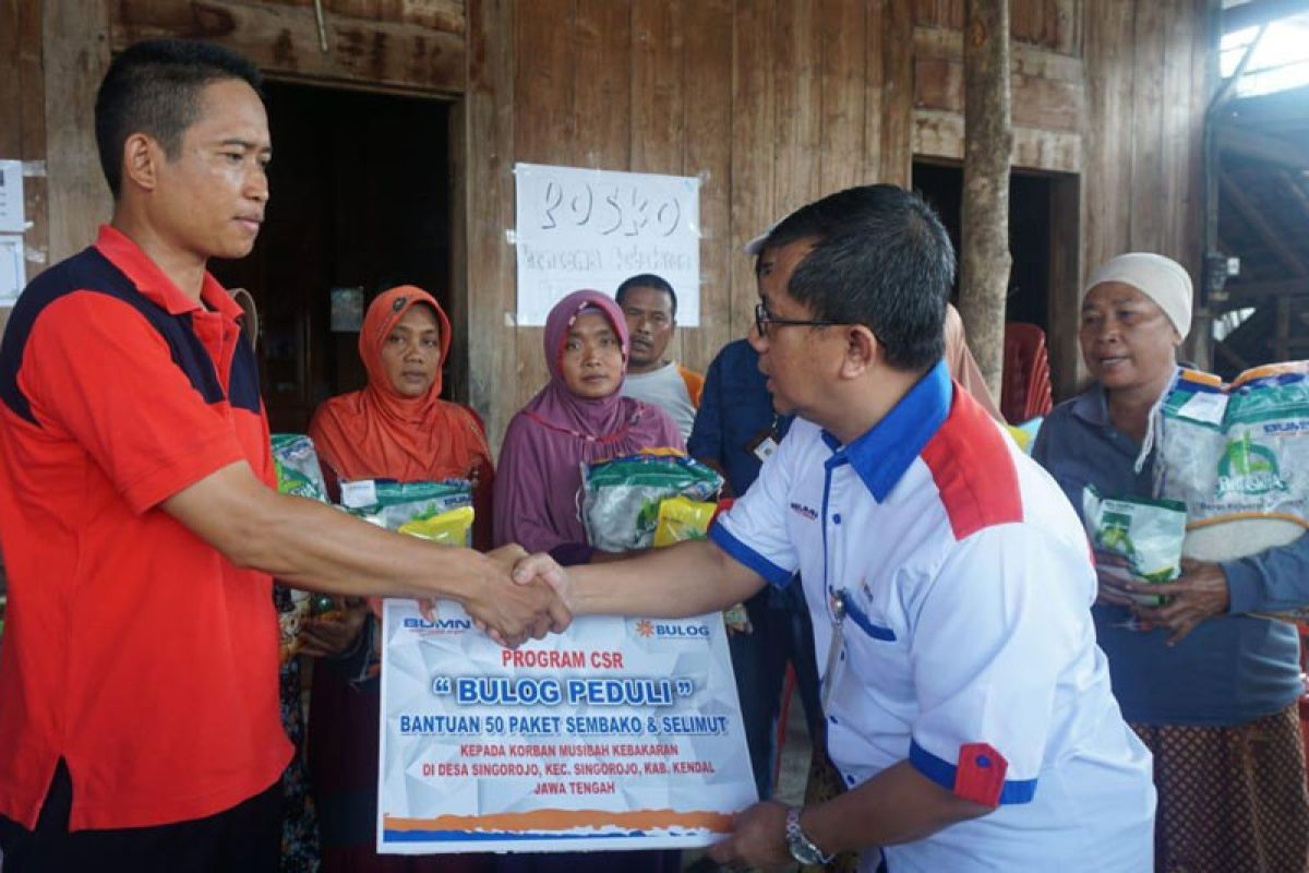 Bulog salurkan bantuan korban kebakaran Kendal