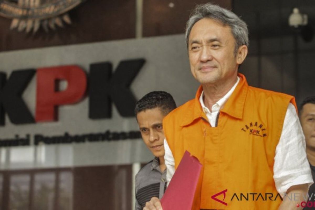 Mantan petinggi Lippo Group Eddy Sindoro dituntut lima tahun penjara