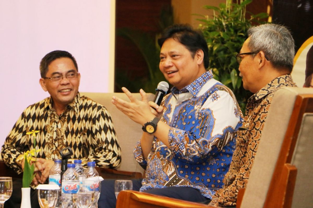 Menperin ajak pelaku industri investasi untuk vokasi